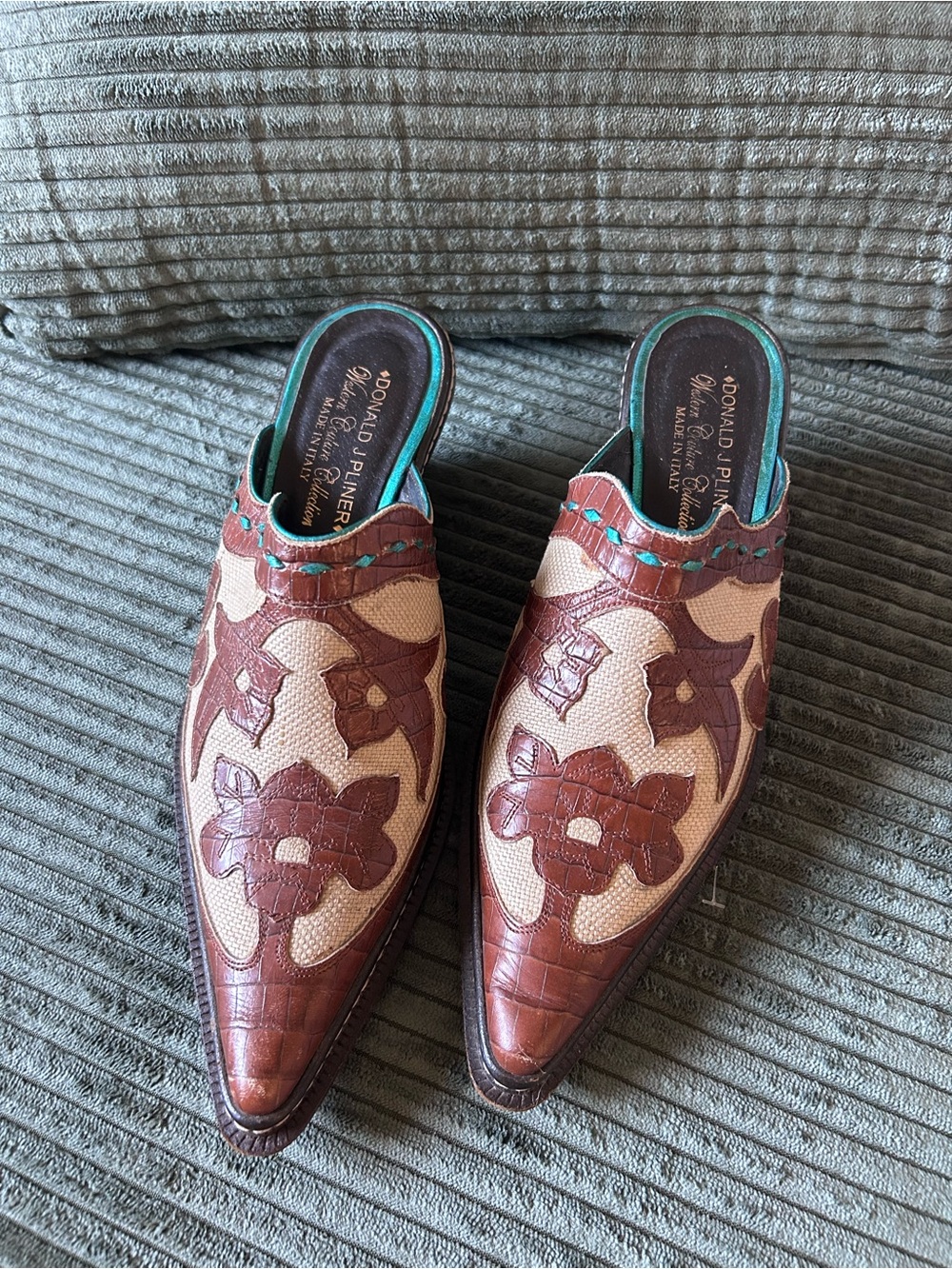 Women’s Italian Don Pliner Slides- sz7